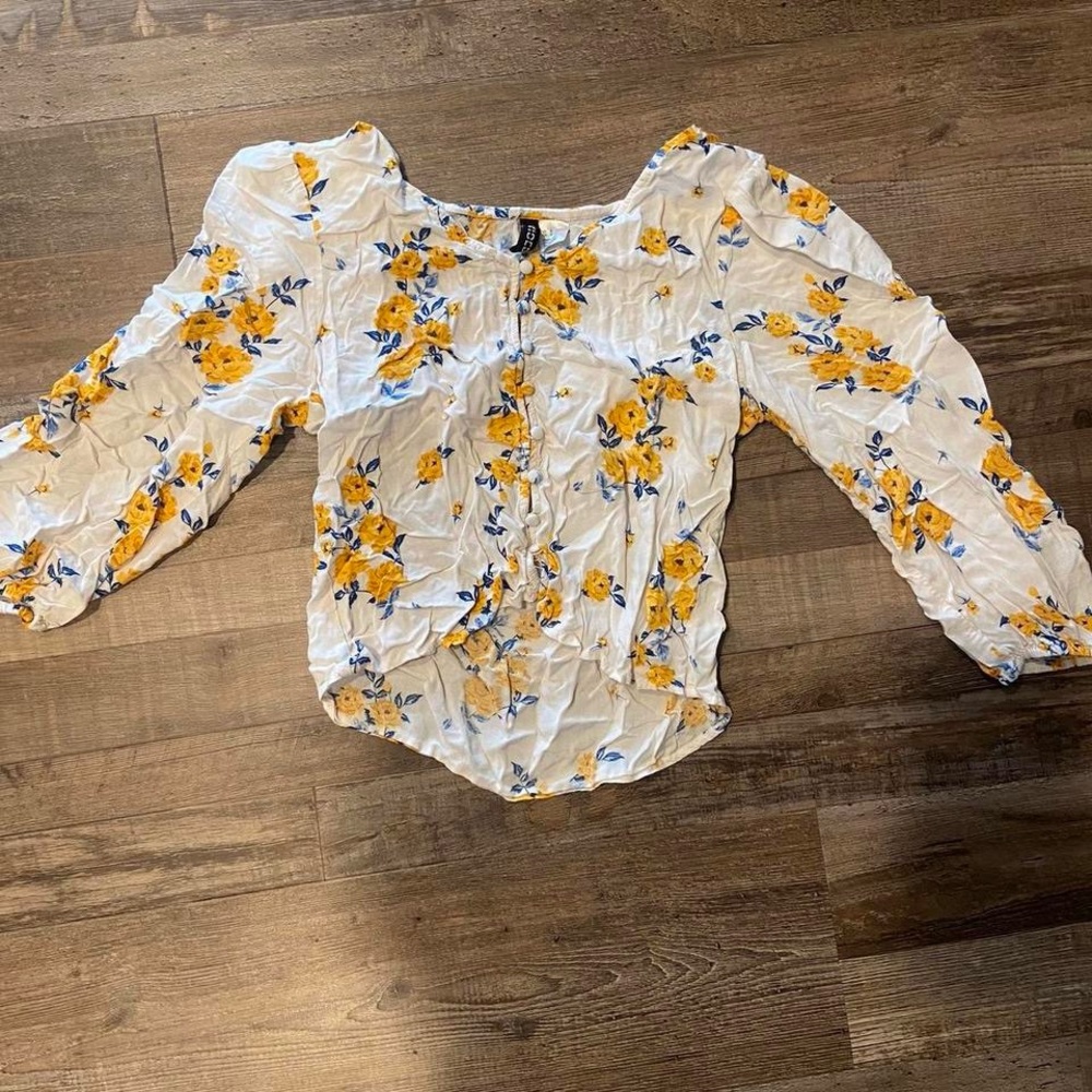Floral Yellow and White Women's Top